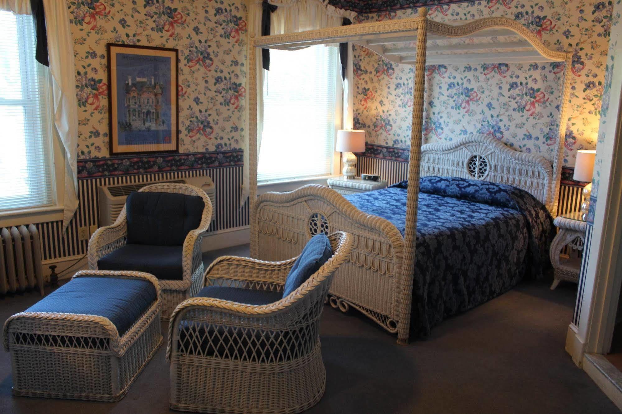 White Inn Fredonia Ngoại thất bức ảnh